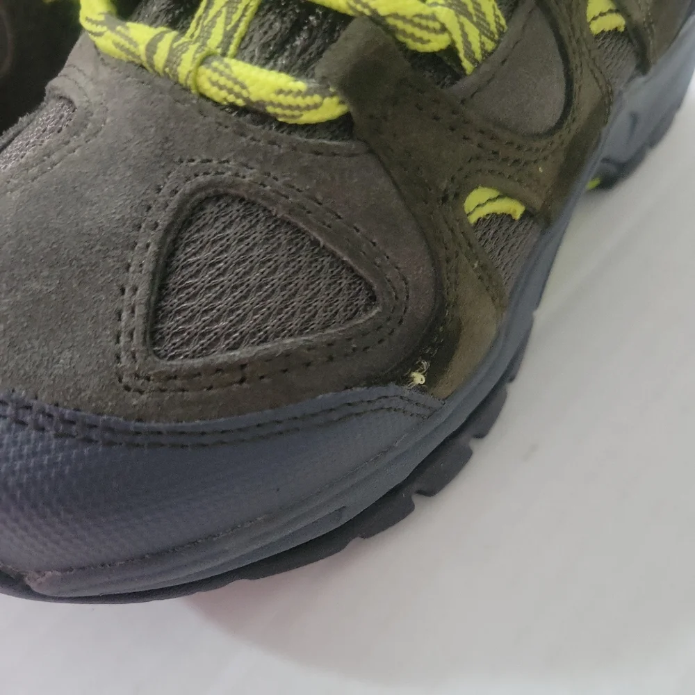 L.L. Bean Tek‎ 2.5 Boots Water Proof Hicking Trail Suede Size 2 Green 286156.